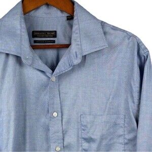 Donald J Trump dress shirt men’s 17-32/33 Signature Classic fit non-iron Blue